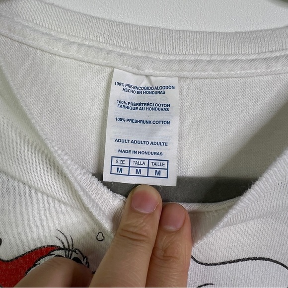 Vintage Disney Mickey Mouse & Friends Christmas Sleigh T Shirt White Size Medium - Picture 7 of 7